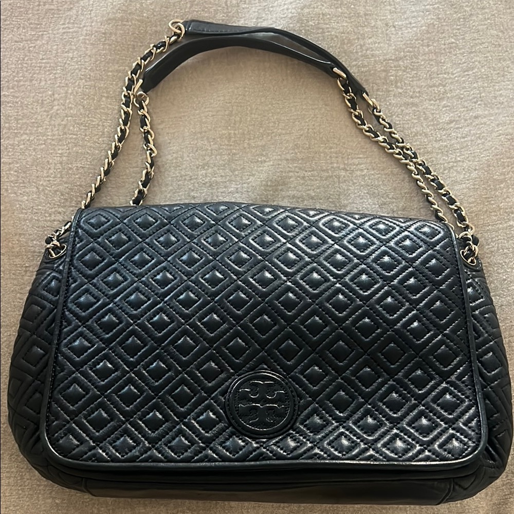 Tory Burch quilted purse